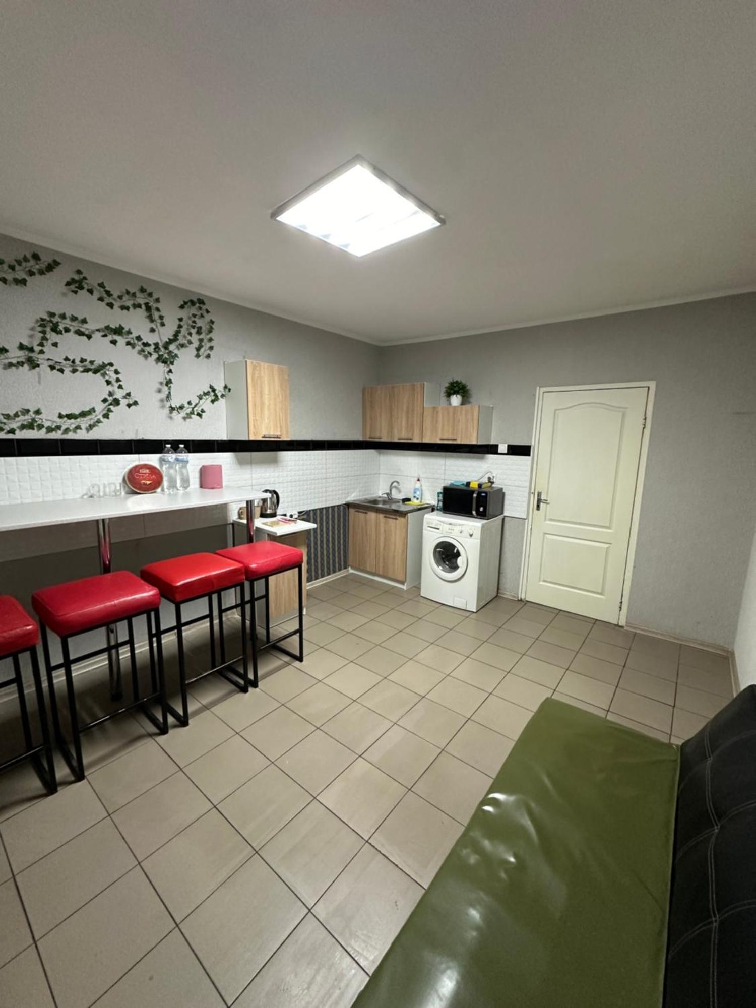 Ararat-Poznyaki Hostel Kiev Luaran gambar